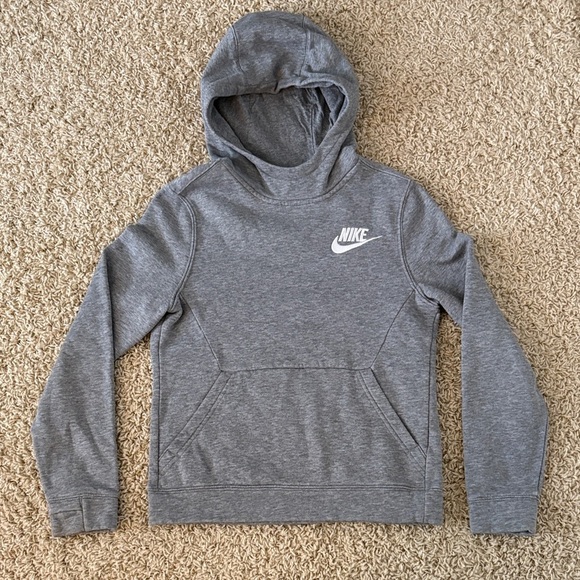 Nike | Hoodie & Jogger Set - Picture 2 of 16